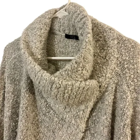 RDI Wrap Cowl Sweater Large Gray Oversized with Buttons - Picture 3 of 10